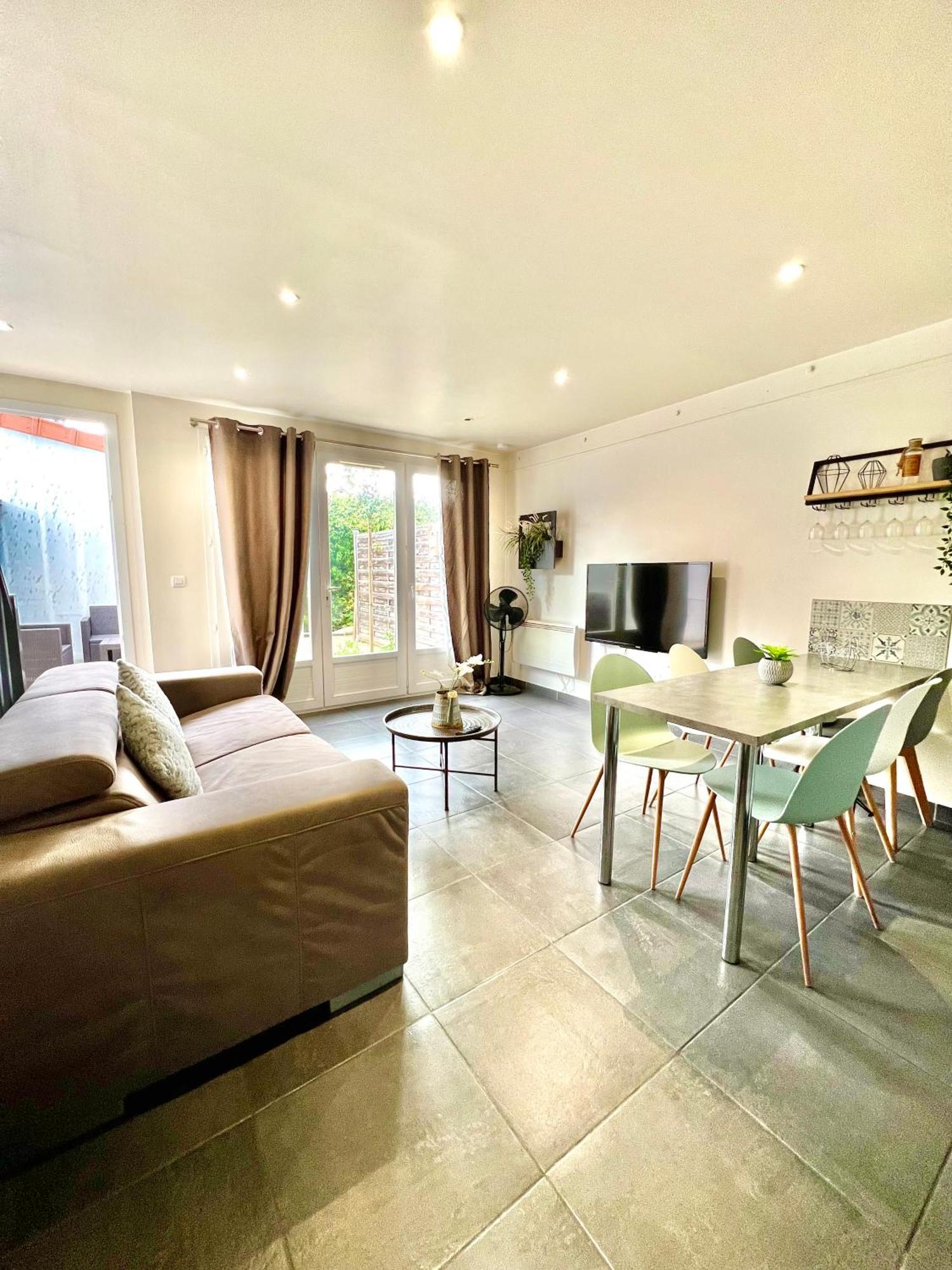 Fabulous Apartment Ac Lovely Terrace 10 Min Paris Витри-сюр-Сен Экстерьер фото