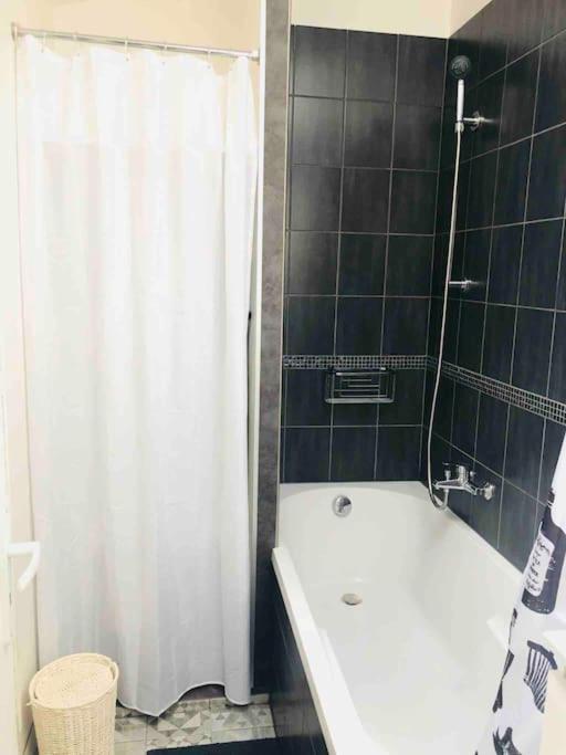 Fabulous Apartment Ac Lovely Terrace 10 Min Paris Витри-сюр-Сен Экстерьер фото
